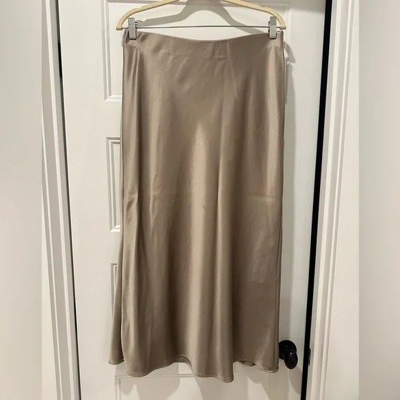 Zara Satin Midi Skirt - Picture 3 of 6